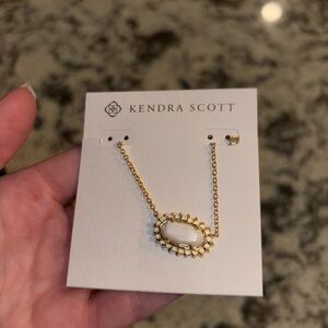 Kendra Scott Necklace